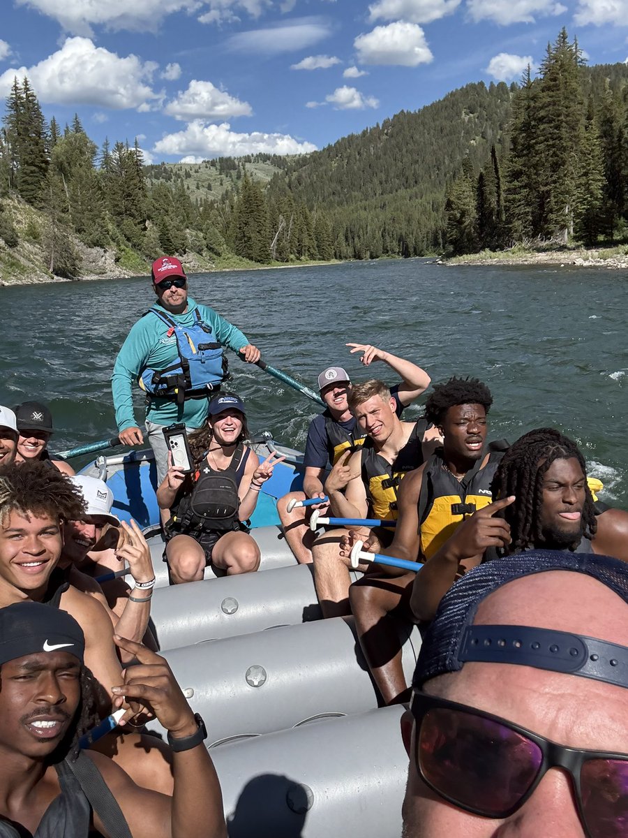 Grand Tetons🏔️
Snake River🏞️🚣🏾
<a href="/USUFootball/">USU Football</a>