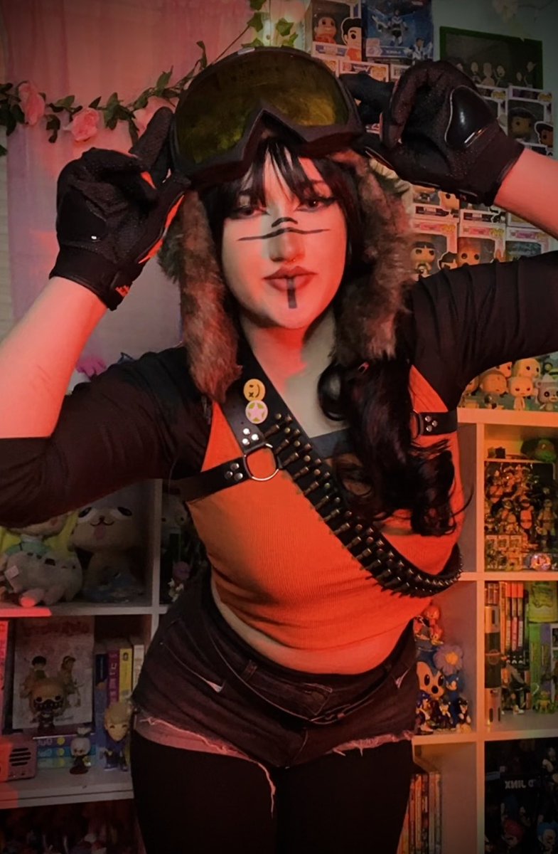 zigzagpuppyy's tweet photo. New Fortnite cosplay ☺️🧡

#renegaderebel #renegaderebelcosplay #fortnite #FortniteCosplay #cosplay https://t.co/o6jAw2cwVs