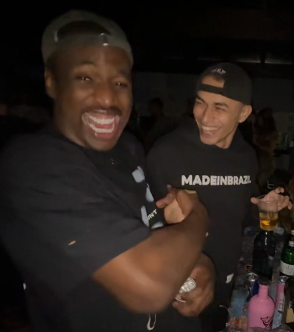 Ansioso pela live de domingo em <a href="/smurfdomuca/">danyel</a>