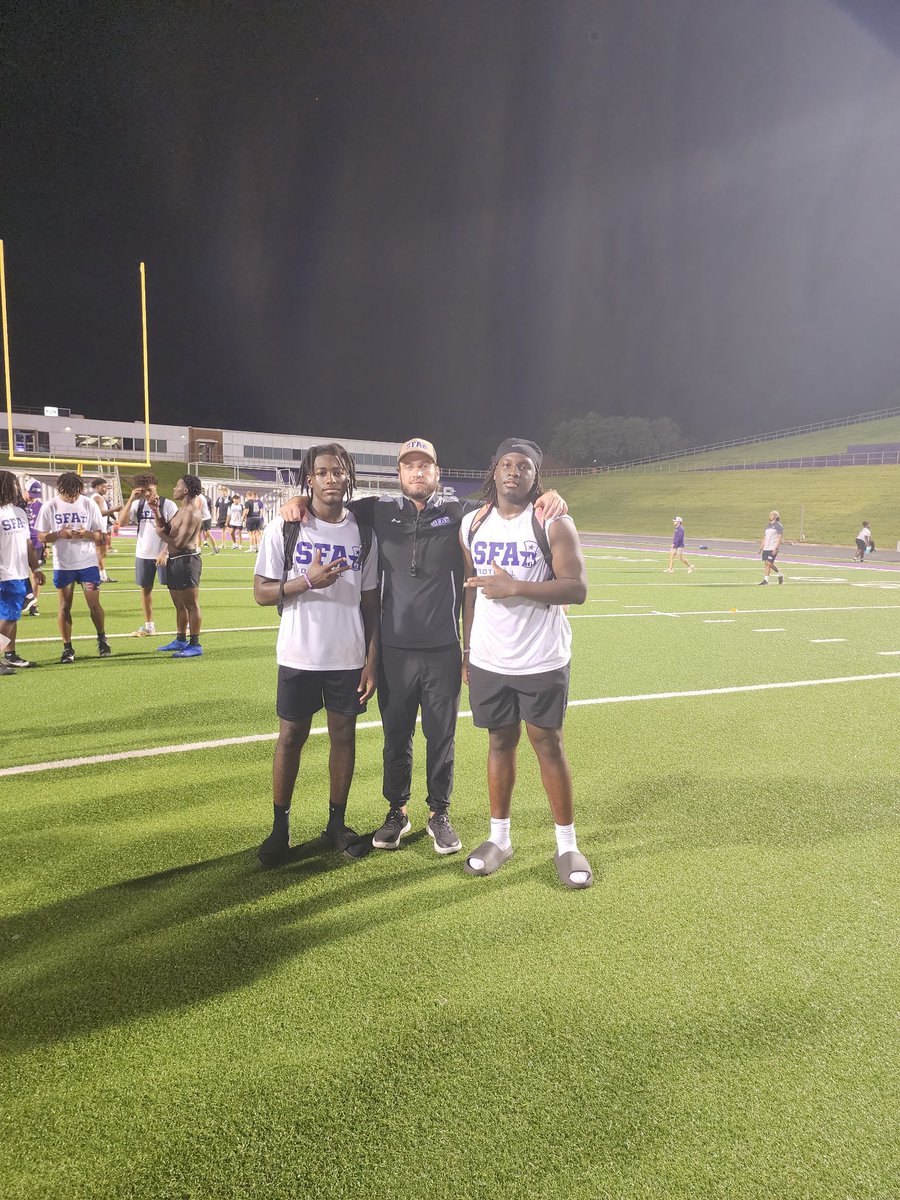 jabrandon rushing ✞ (@jabrandonrr) on Twitter photo Had a great experience at SFA camp today thanks for having me out 💜<a href="/Coach_RogersSFA/">Cameron Rogers</a> #AxeEm Had a great experience at SFA camp today thanks for having me out 💜<a href="/Coach_RogersSFA/">Cameron Rogers</a> #AxeEm