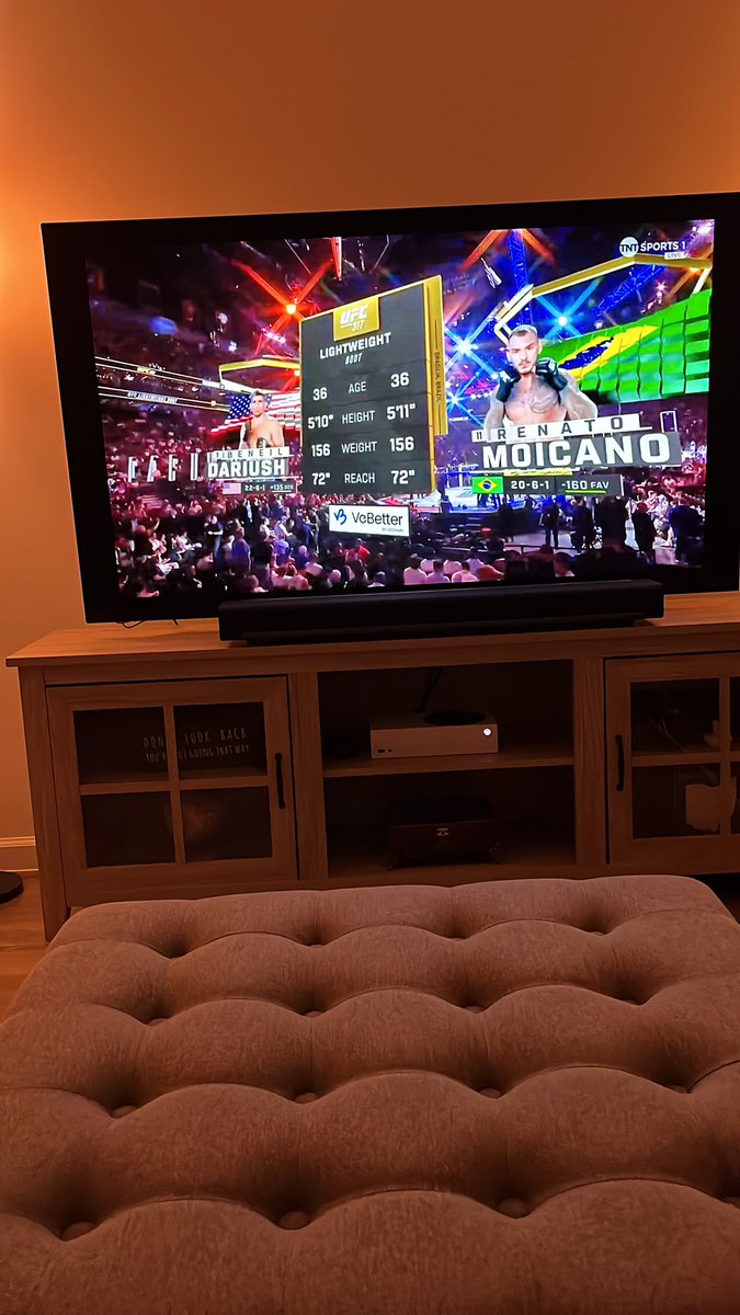 CageCrashers's tweet photo. This one is not the one to miss! Money Moicano for the win https://t.co/MnPEC5fHLj