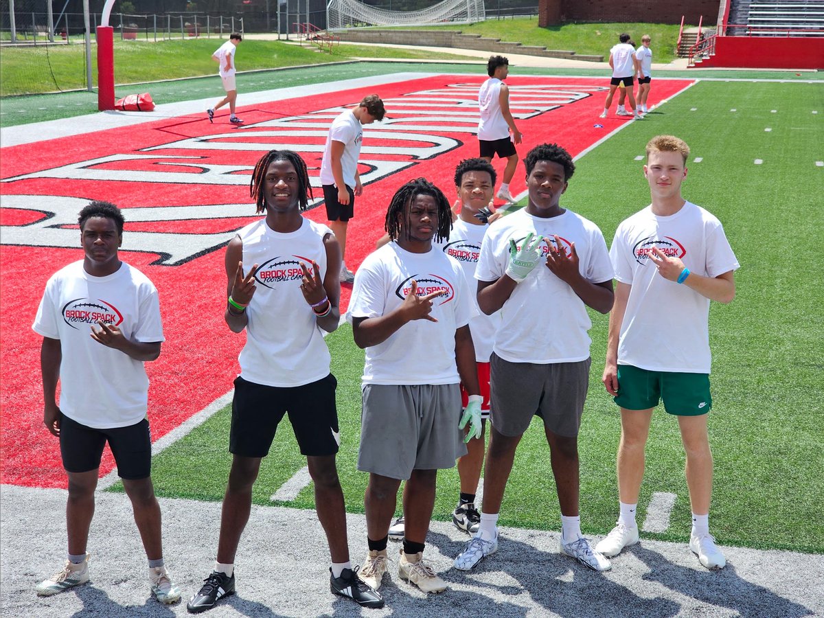 Sam Riggenbach (@samriggenbach) on Twitter photo Happy to say I was able to go to my first football camp at ISU! It was a very great experience and went really well. #REDBIRDS <a href="/ISURedbirds/">Illinois State Athletics</a> <a href="/ISURedbirds/">Illinois State Athletics</a> <a href="/CoachDavis247/">Myles Davis</a> Happy to say I was able to go to my first football camp at ISU! It was a very great experience and went really well. #REDBIRDS <a href="/ISURedbirds/">Illinois State Athletics</a> <a href="/ISURedbirds/">Illinois State Athletics</a> <a href="/CoachDavis247/">Myles Davis</a>