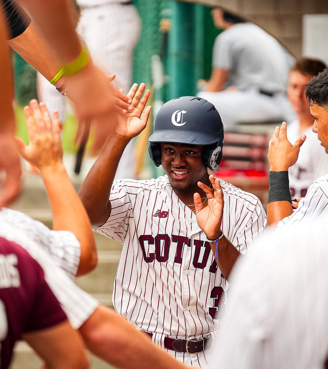 Cotuit Kettleers (@cotuitkettleers) on Twitter photo After not even 24 hours on the Cape, Dean West (<a href="/UCLABaseball/">UCLA Baseball</a>) made an impact on the Kettleers.
Read more about the Bruin's debut below!
capecodleague.com/cotuit/news/he… After not even 24 hours on the Cape, Dean West (<a href="/UCLABaseball/">UCLA Baseball</a>) made an impact on the Kettleers.
Read more about the Bruin's debut below!
capecodleague.com/cotuit/news/he…