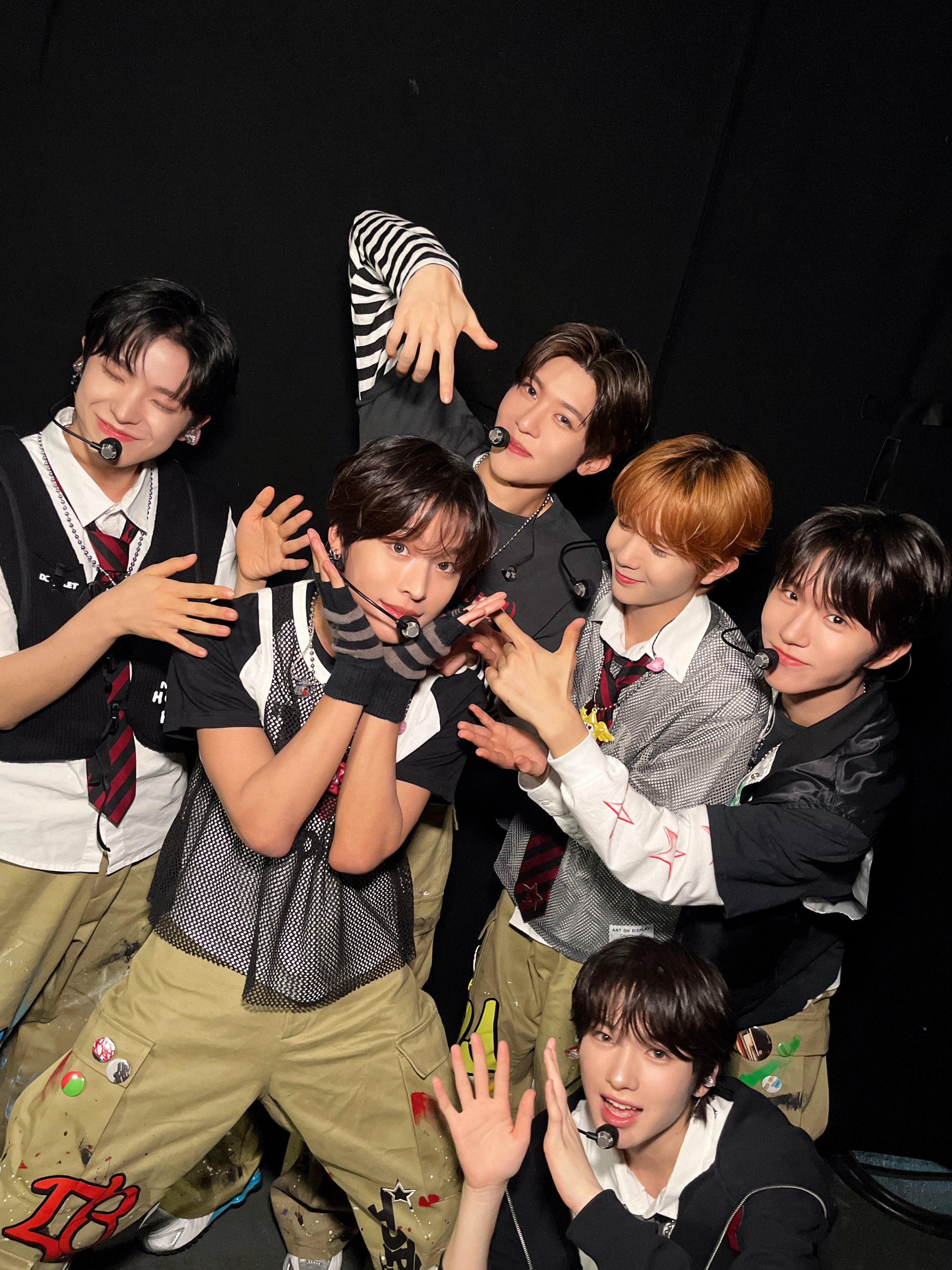 NCT WISH - 2025 SM ARTIST SEASON'S GREETINGS OFFICIAL MD