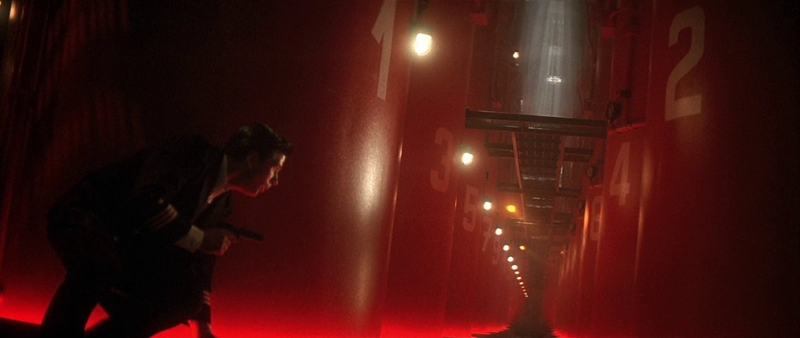 had the HONOR of seeing an original 70mm print of The Hunt for Red October today. Jan de Bont DOP baybeeeee. one of the best theatrical experiences i've had in a long time. didn't grab me when i first saw it. this time it ripped. looked astonishing on film