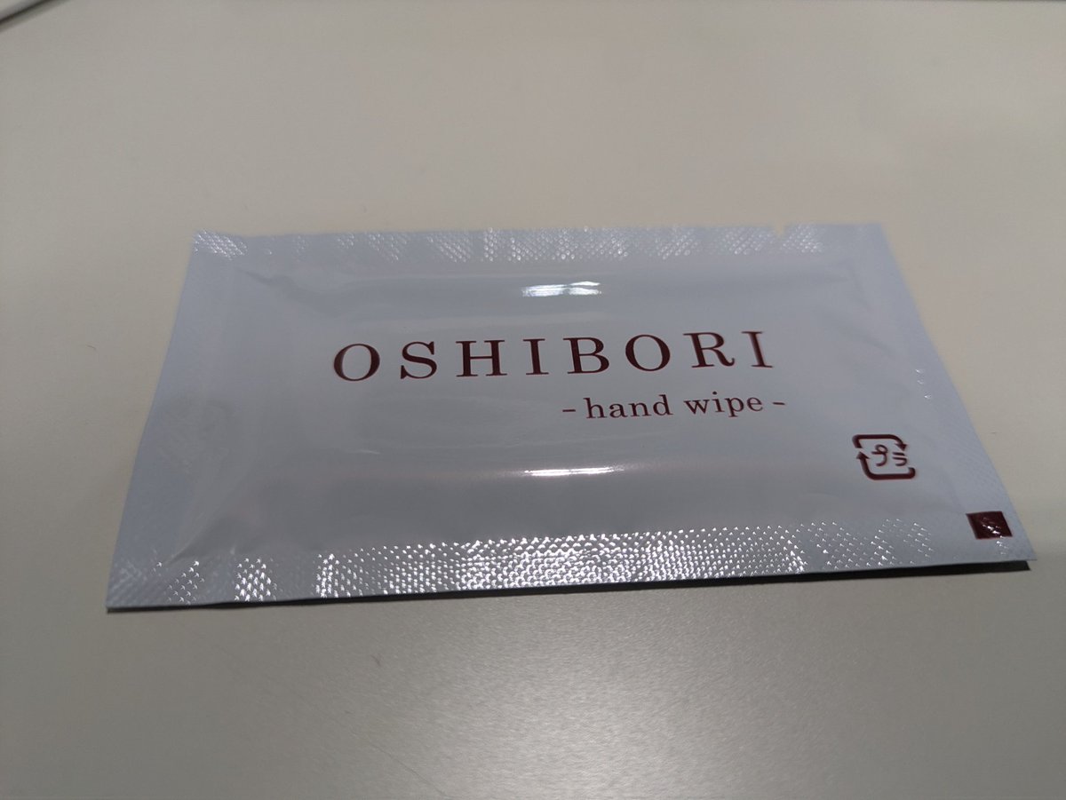 nobinko's tweet photo. OSHIBORI
            -hand wipe- https://t.co/UzueXuQbIh