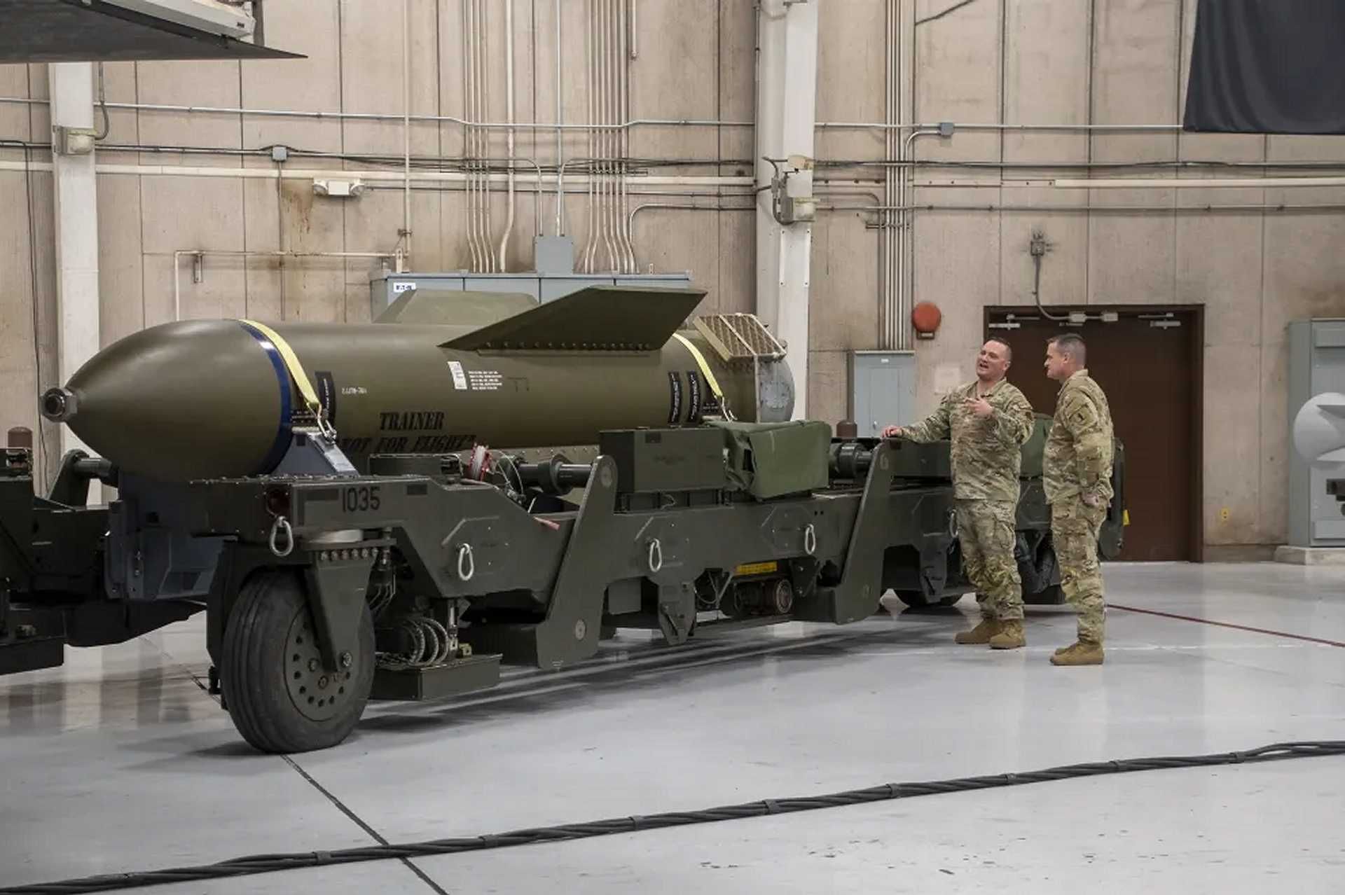 渇き('57インド) India's Agni-5 Bunker Buster: A Game-Changing Missile with