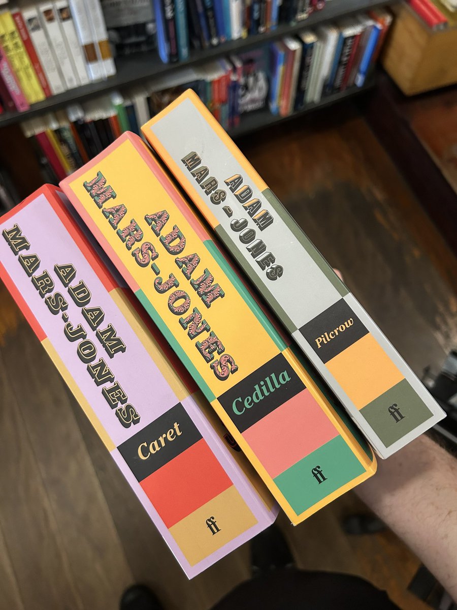 EleventhVolume's tweet image. I’d be interested to know if any of my trusted followers can recommend this trilogy?