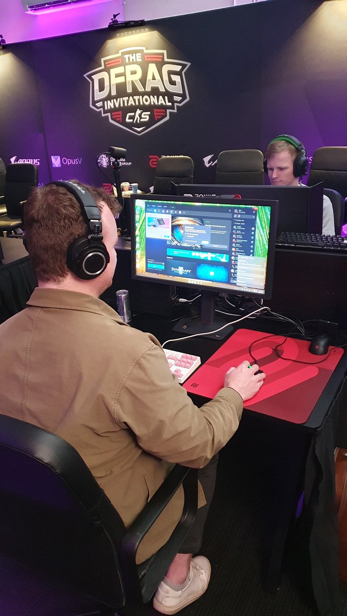 Probe_SC2's tweet photo. Australian SC2 LAN in 2025???

Semi finals starting NOW!

https://t.co/4MXxVTLkUM https://t.co/JR3UUXEnmj