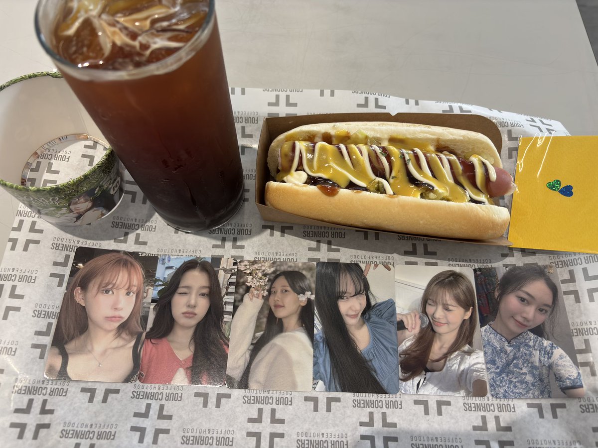 yujintothesky's tweet photo. no fucking way i went to momoland cafe and got a full photocard set + I PULLED HYEBIN SIGNED POLAROID?? 😭😭😭 https://t.co/q3Icxbzk9o