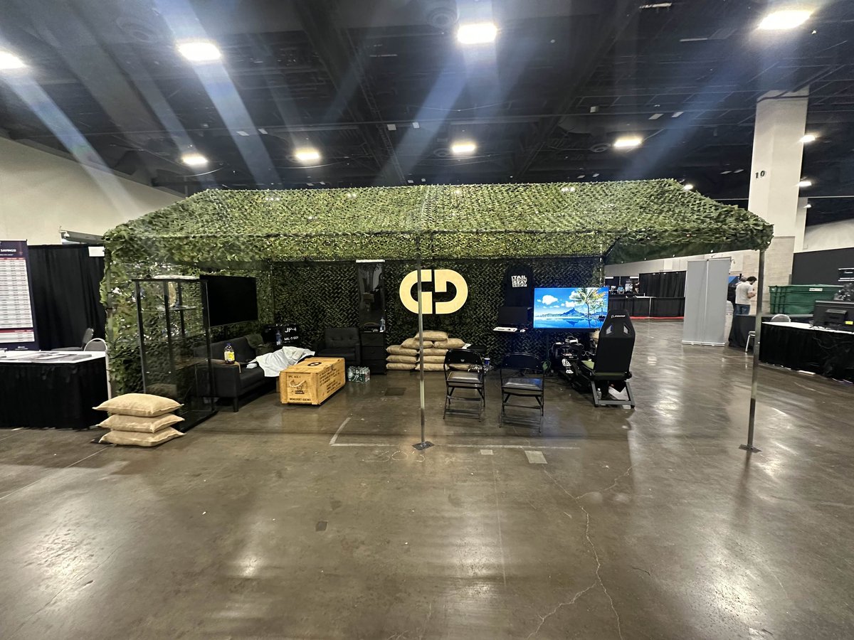 GrinnelliDesign's tweet image. How it all started vs how it ended up!! We are very excited to be showcasing the F-100 at FSExpo this year!