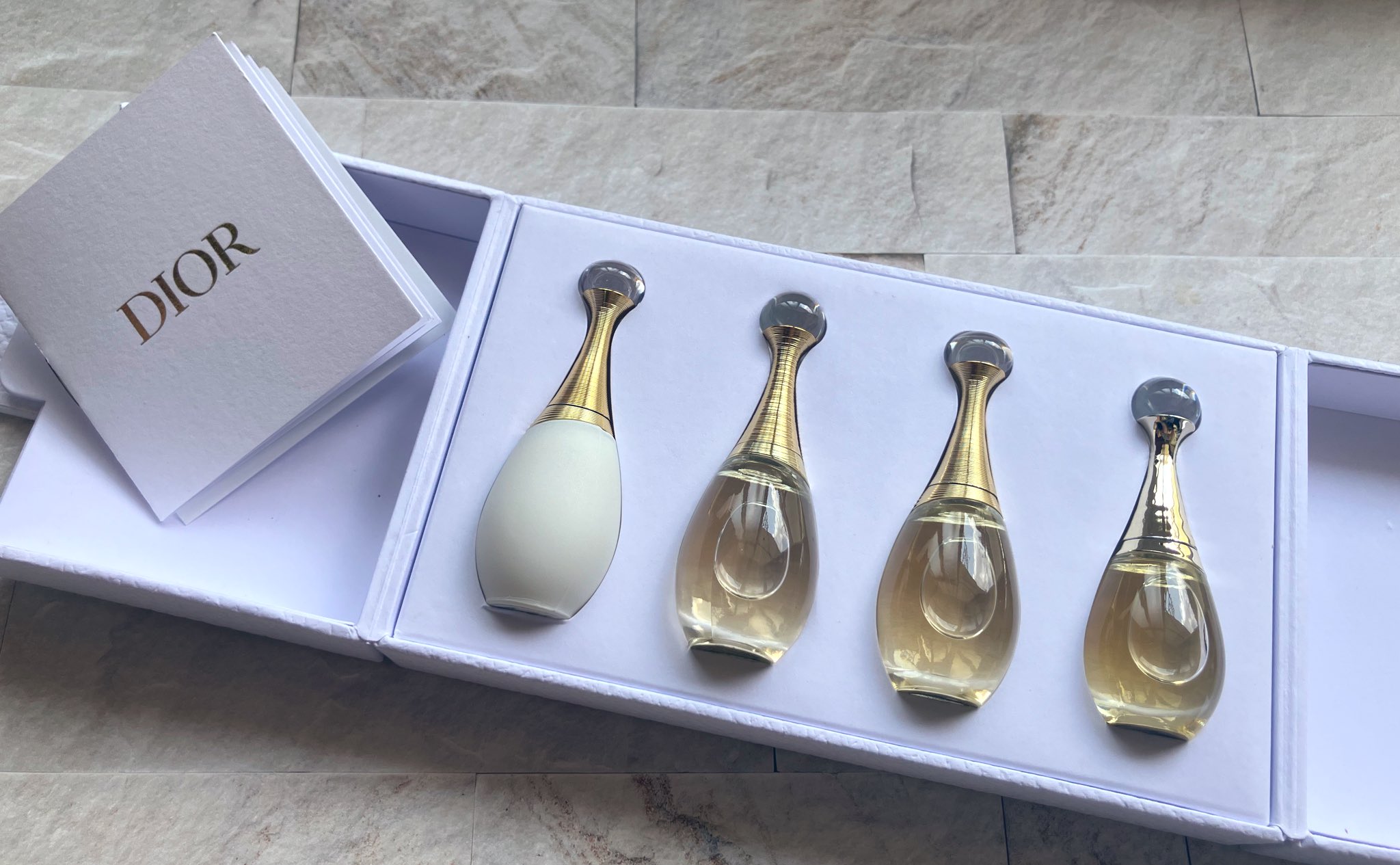 【HULK様用】DIOR バースデーギフト、ノベルティセット Dior ディオール クリスタル会員 ノベルティ バースデーギフト