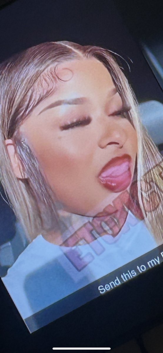 THIS GURLL COPIES EVERYTHING JAIDYN DOES!! Literally!! I didn't see it before!!! This girl is fucking deranged!! SHE IS A PERSONALITY STEALER N SHAPE SHIFTER👀👀👀🤔😡😡