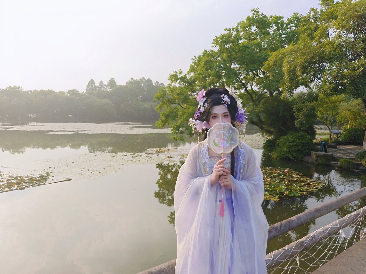 偷得浮生半日闲

（实在是不想打水印破坏这份美）