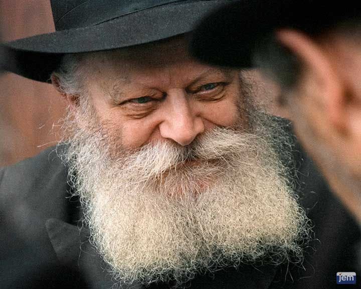 harabi_770's tweet image. יום ההילולא של הרבי הוא זמן מסוגל לכל הברכות והישועות.
גם היום אפשר לכתוב לרבי ולבקש את ברכתו באמצעות שליחת בקשות ברכה לציונו הקדוש בניו יורק.
לבקשת ברכה מהרבי:
chabadisrael.co.il/myrabbi/