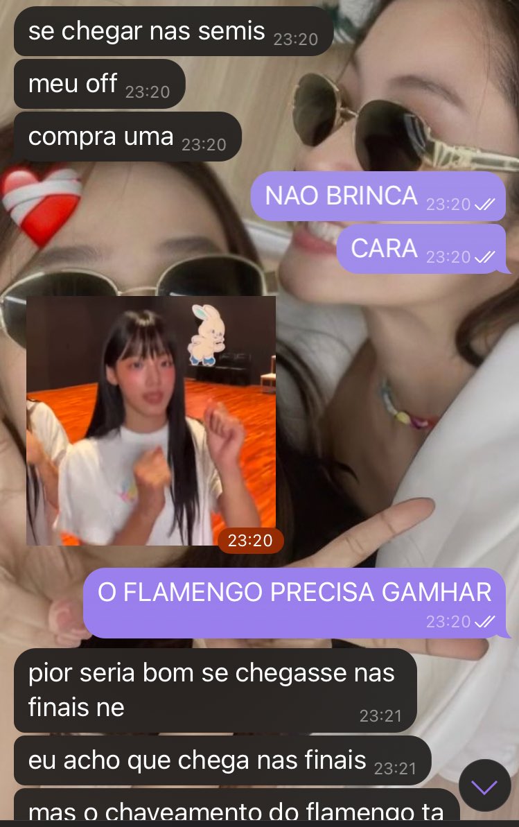 dois anos de casamento: eduquei tão bem que ela tá pra torcer mais pro flamengo do que eu