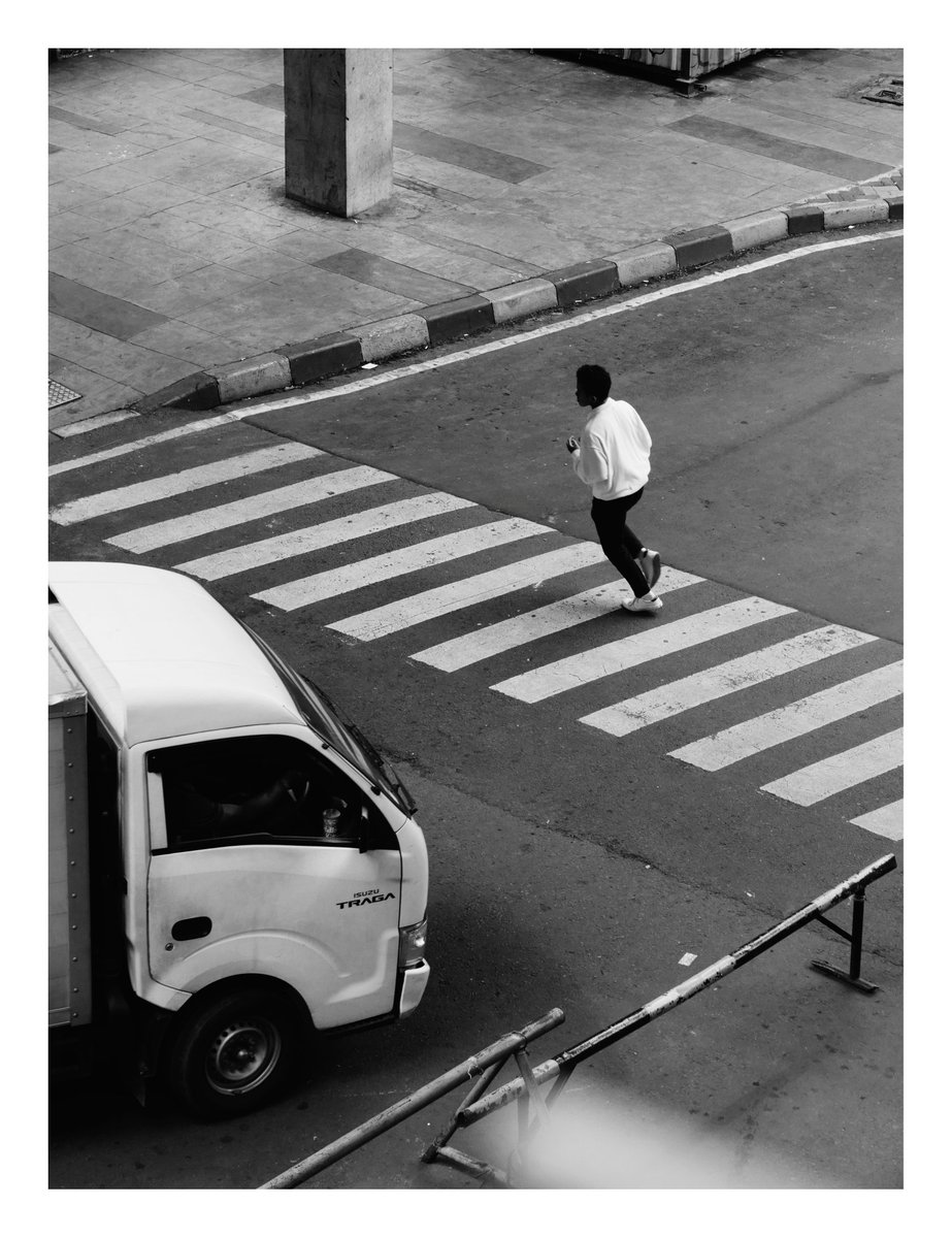 sighwie's tweet photo. Zebra Cross di Jฬถeฬถpฬถaฬถnฬถgฬถ Blok M
#vsco
#MotretHepi
#SetorFotoPio
#vscodaily
#vscosnapshot
#streetphotography https://t.co/1vM6vZ097v