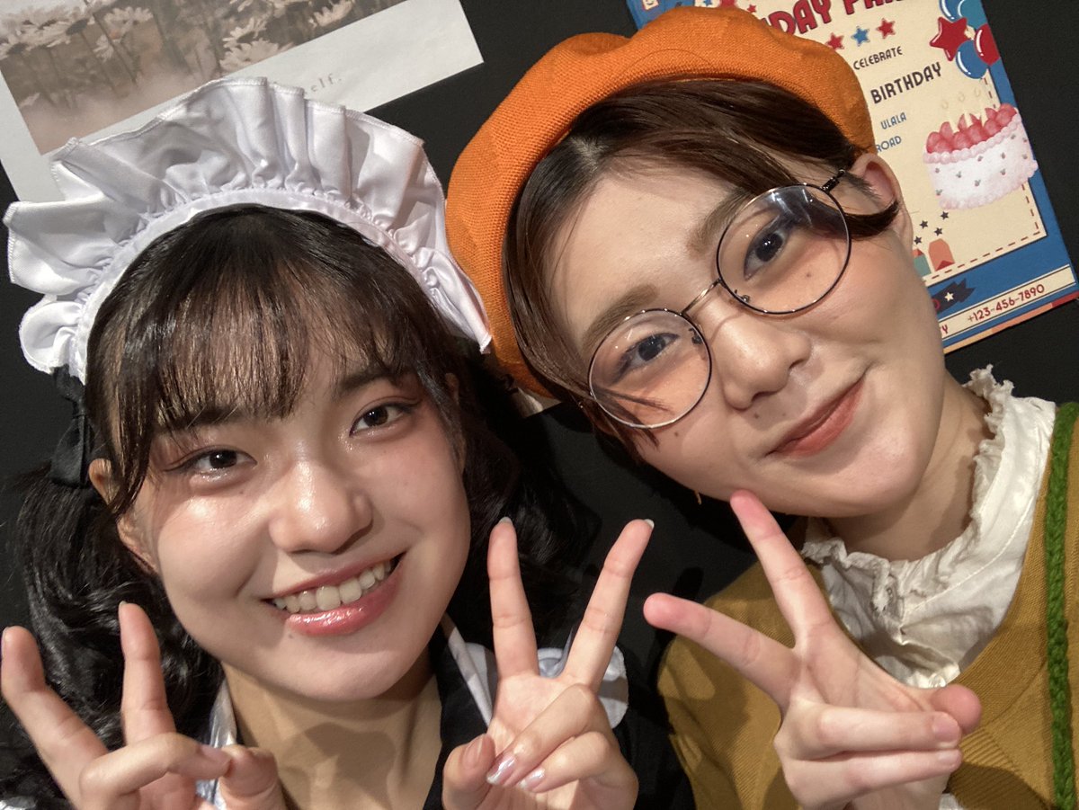 conno_musical's tweet photo. #喫茶クロスロード 本日ついに千秋楽‼️

寂しいですが最後までより良いお芝居をお届けできるよう、全力で挑みます🍊🌻

暑いので体調にお気をつけてお越しください😵‍💫お待ちしております！

うららちゃんきららちゃんと🥰

#くうかんプロジェクト https://t.co/ZdLGejBffG