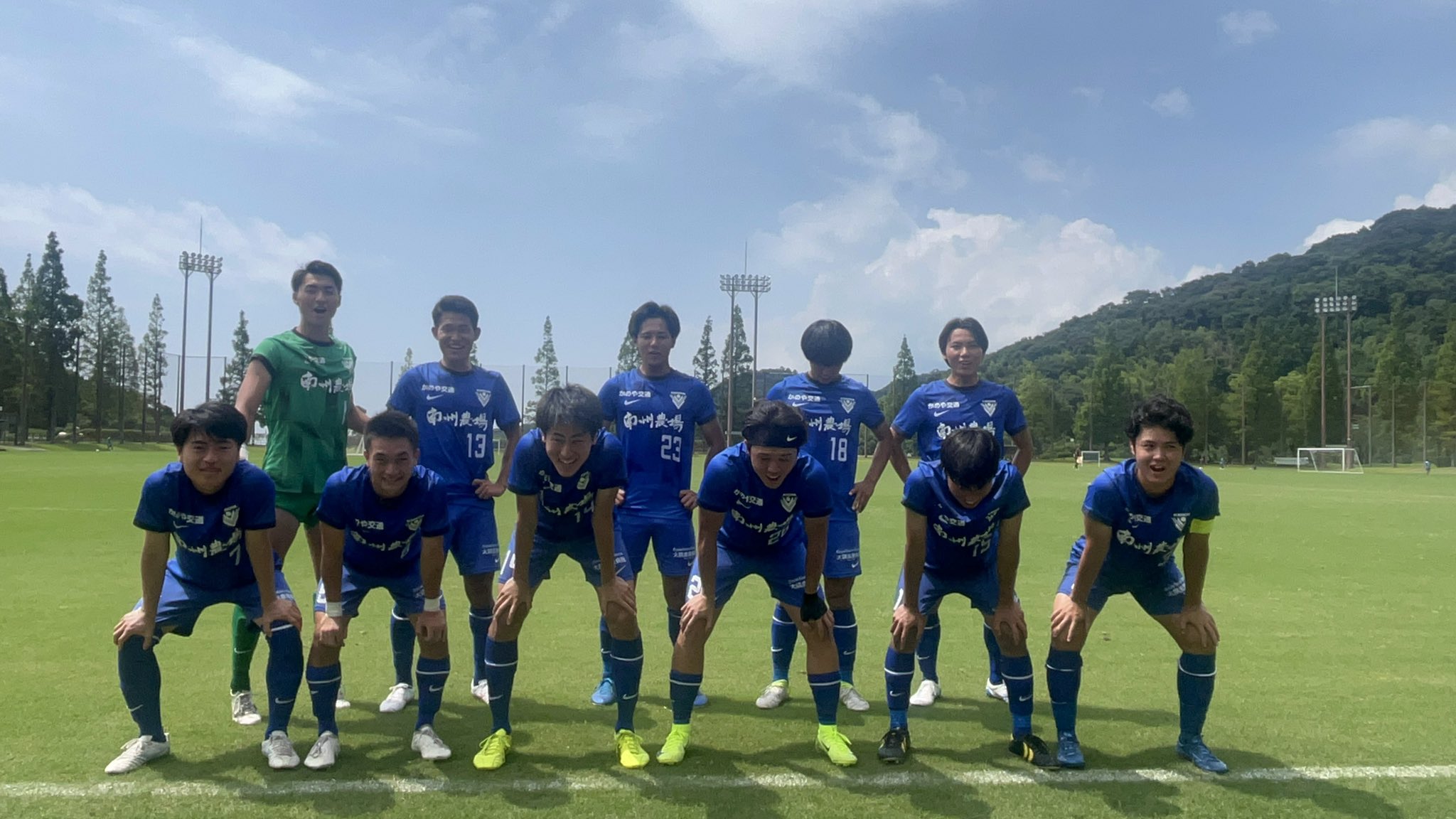 鹿屋体育大サッカー ジャージ上下セット 鹿屋体育大学SA室 (@nifs_ncaa) • Instagram photos and videos