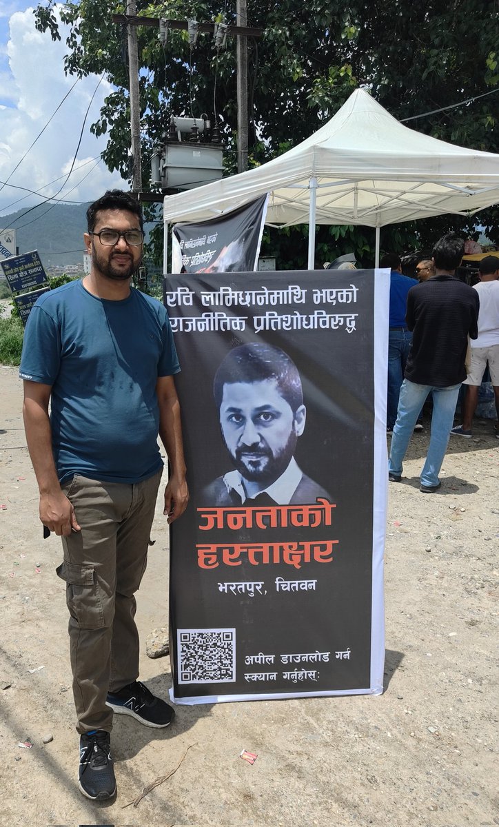 meltary1's tweet photo. सत्ता हल्लिएको छ,जनता उठेका छन्।
हस्ताक्षर चलिरहेको छ,निलाे  क्रान्ति जारि छ।हातहरूले कलम चलाएका छन् , सत्ता र सिण्डिकेटविरुद्ध विद्रोहका हस्ताक्षरहरू लेख्न।
 हस्ताक्षर अभियान सत्ता, पिपासु हरु काे निद हराम गर्ने स्वर हो बनेको छ ।। https://t.co/chmLIxh8wB