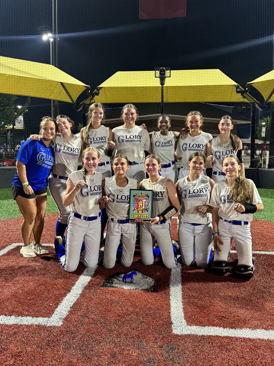 2025 USFA MS State-Starkville, MS-Mississippi Glory 14-Lewis finishes as Runner-Up in the 14C Division with a 4-2 record! Congrats ladies! #ALLIN!