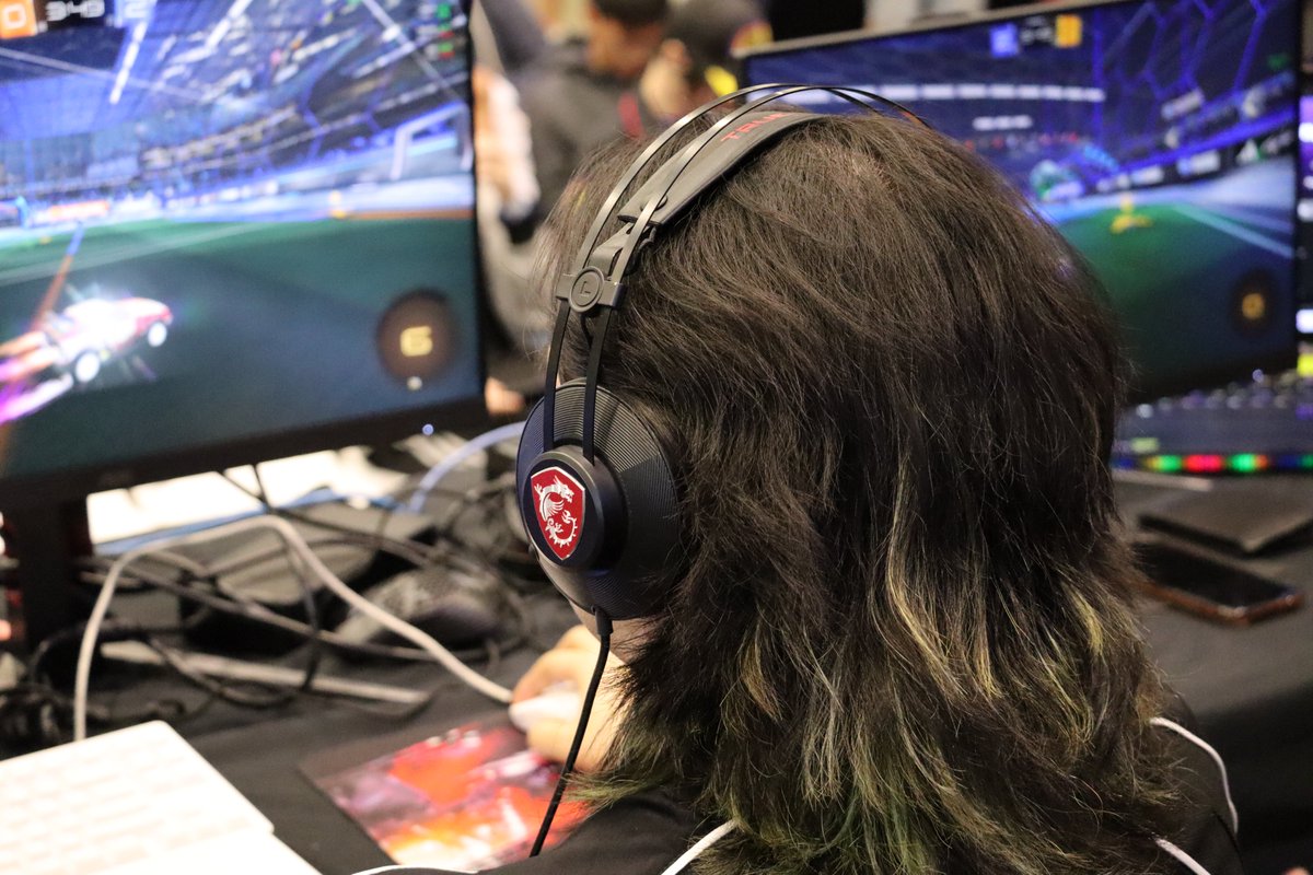 Huge thank you to our amazing partners <a href="/AustraliaMSI/">MSI Australia</a>, helping to power The Tour for all <a href="/SupanovaExpo/">Supanova Comic Con & Gaming 💥</a> shows with leading-edge gaming laptops and elevated gaming experiences for all supa-fans and grassroots esports teams. 🎮 🎉 

#TheTour #ausesports #Supanova