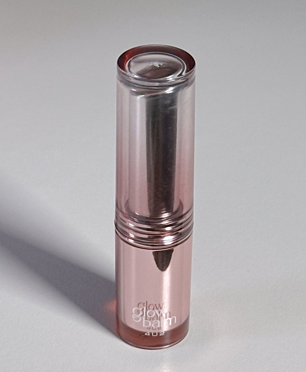 WiJupiter's tweet image. ลิปบาล์มโทนนู้ดน้ำสีสวยจริง🥺🍫 ชอบเนื้อทาง่ายได้บำรุงด้วยยย✨🫰