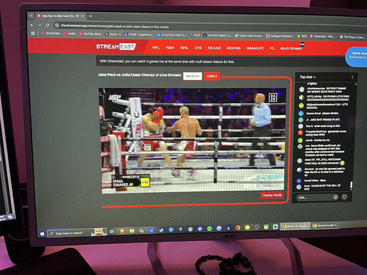 OutlawEight's tweet photo. These fights are fixed. Jake Paul paying these guys to not throw punches. This is pathetic. If you pay for this, you’re a chump. https://t.co/IvPFjvxL8G