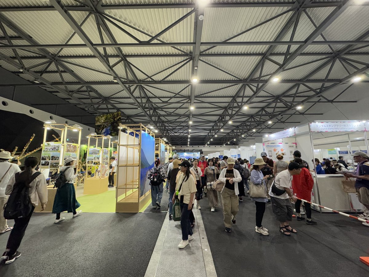 今日の万博も、すごい人出です！
これから #日光  #日光川俣 の文化をプレゼンします～！
 #万博