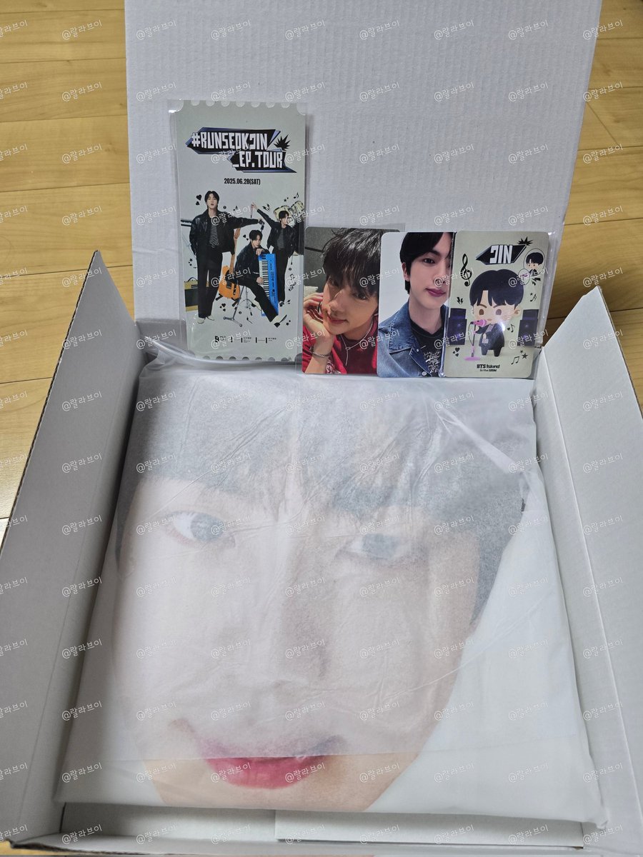 @김석진
<a href="/Sevenstar_0613/">중콘E12💜세븐스타ᴬᴿᴵᴿᴬᴺᴳ⁷</a> 
<a href="/a_pied_hamster/">𝔼ℂℍ𝕆🩵🩷💛 피리부는햄찌</a> 
<a href="/ohssun0613/">오써니ₒₕ ₛₛᵤₙ🎗올콘</a> 
<a href="/Cheon_HaRu/">🕯천하루🕯</a> 
<a href="/s2unwoo_/">ʀᴇsᴛ 🔍⍤⃝🔎 꾹이랑⁰⁹⁰¹₍ᐢ..ᐢ₎⁷ ᵂᵃⁱᵗ ²⁰²⁵🌻</a> 
나눔 감사합니다아아💜💜
오늘두 고양 못가는게 너무너무 아쉽지만 ㅜㅜ
라플도 못가는게 정말 아쉽지만 
트위터로 열심히 눈팅할께요😆