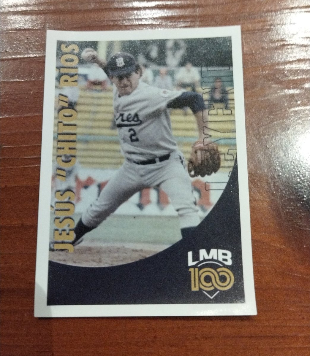 alhuerta22's tweet photo. Muchas gracias @AdanVar09638157 por tu gran obsequio.
Ya buscándole lugar aquí en el cubil felino!!!
Orgullosamente @tigresqroficial .
#JuegoDeEstrellasLMB
Nos faltó la foto. https://t.co/JiW3UQt1r2