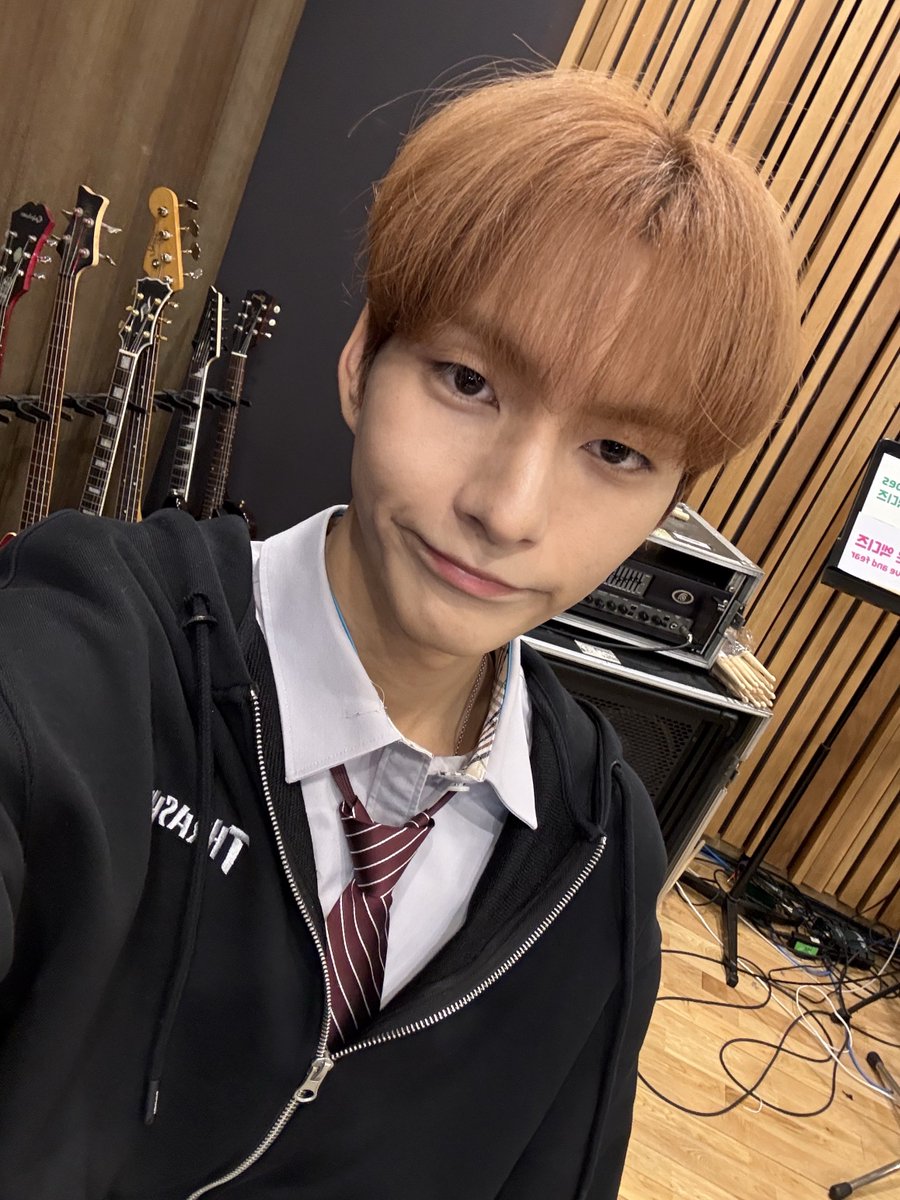 오또 tweet media
