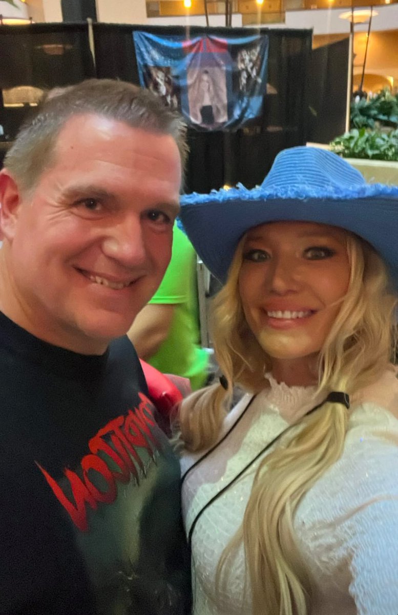 KEVIN_FREE1971's tweet image. Got to meet Jennifer Banko (Young Tina in Friday the 13th part 7: the New Blood) at Crypticon Kansas City this weekend! #crypticon #crypticon2025 #crypticonkc #crypticonkansascity #crypticonkc2025 #horror #vhs #horror #horrorcommunity 
#FridayThe13th @Crypticon_KC