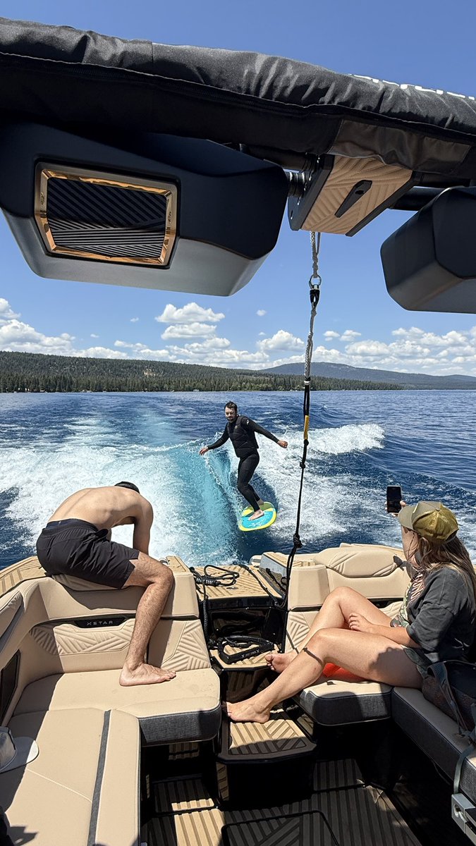 cdub8v's tweet photo. Summer could be worse🔥 #xstar25 @mcboatcompany https://t.co/ddapSxByii