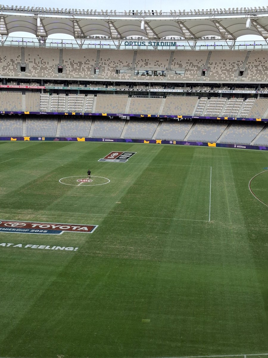 Catherine Healey tweet media