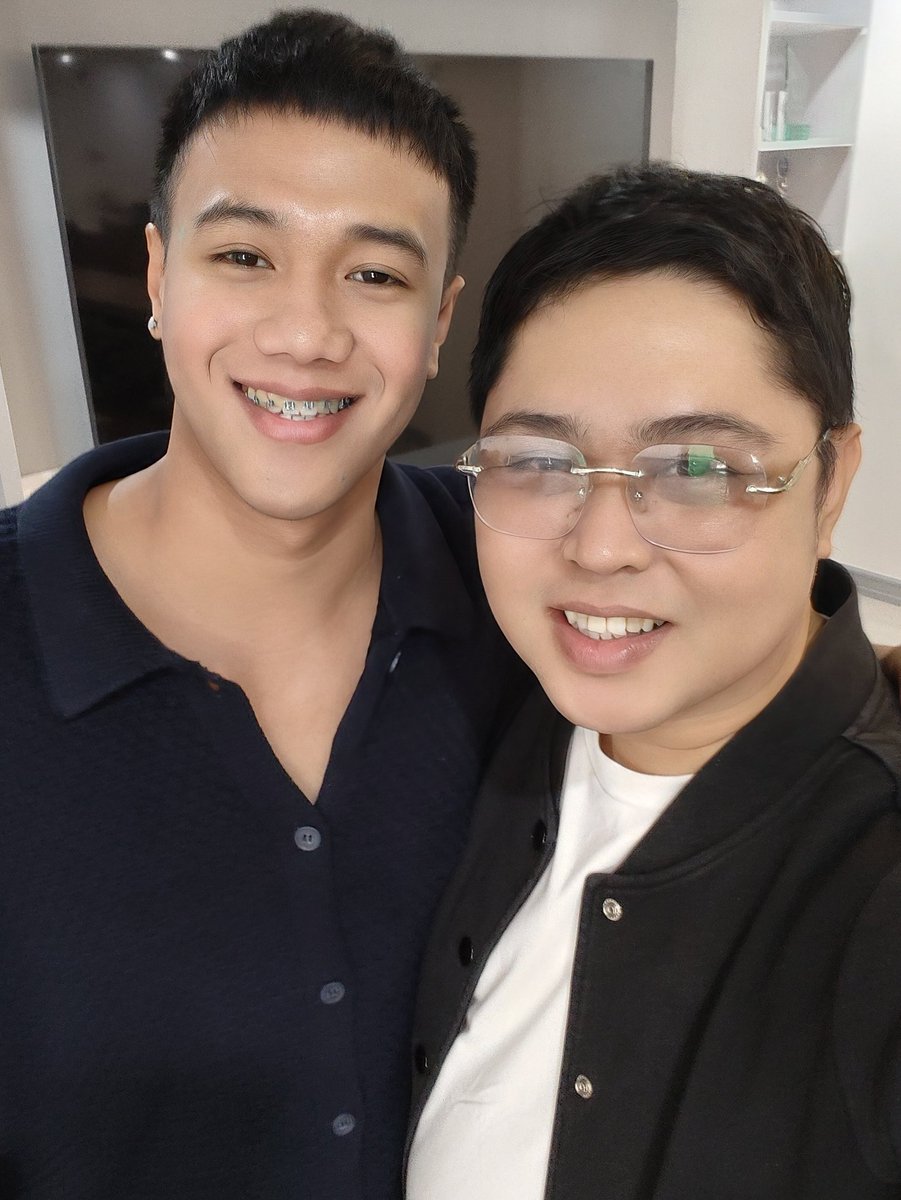 ilovetophsy's tweet photo. Balakayojan.. Ikaw lang ang pipiliin.. 💙
#ChristianBringsOldSpice https://t.co/DKJnt2r8GE