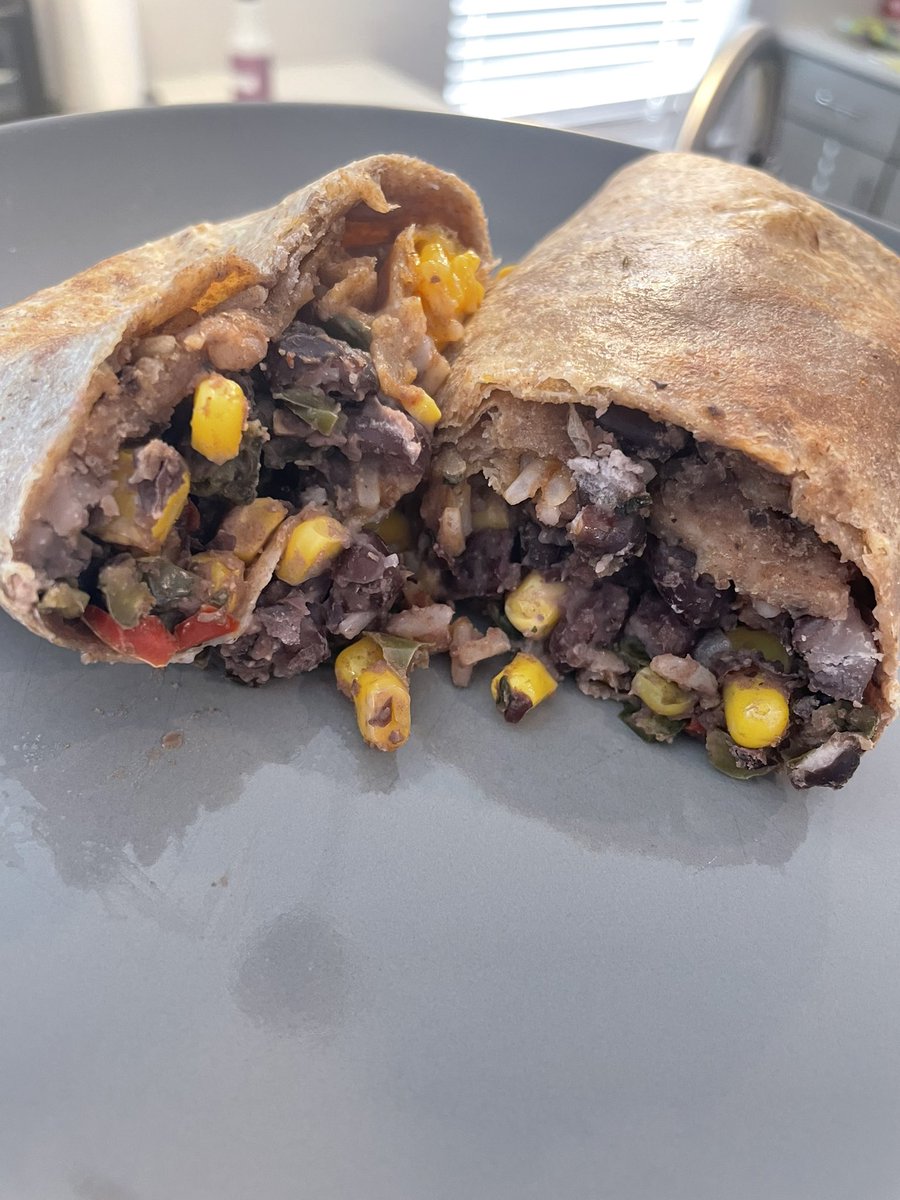 Vegan Green Chile Burrito with Black Beans &amp; Corn <a href="/PurpleCarrotXO/">Purple Carrot</a> #purplecarrotxo 🫘🌽🌯