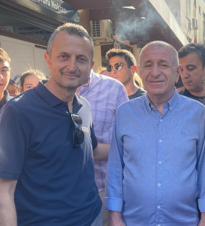 grbzkr07's tweet photo. @umitozdag @zaferpartisi Biz teşekkür ederiz değerli hocam!❤️ https://t.co/fkVh55PAR0
