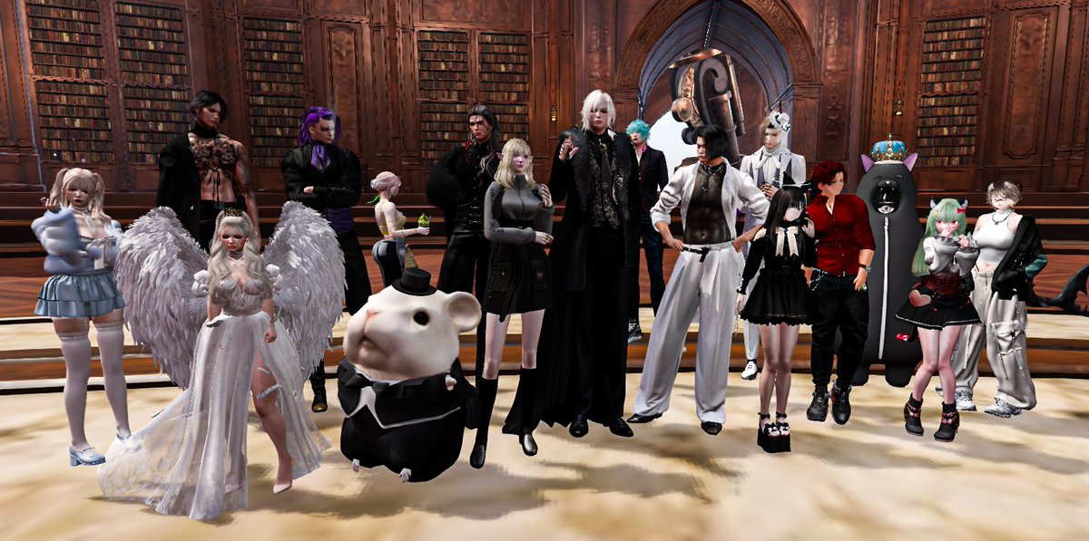 昨晩の公演終わりの集合SS！
たくさんの方に来ていただき本当にありがとうございました！これからもてぃあωタッグをよろしくお願いいたしますm(_ _)m