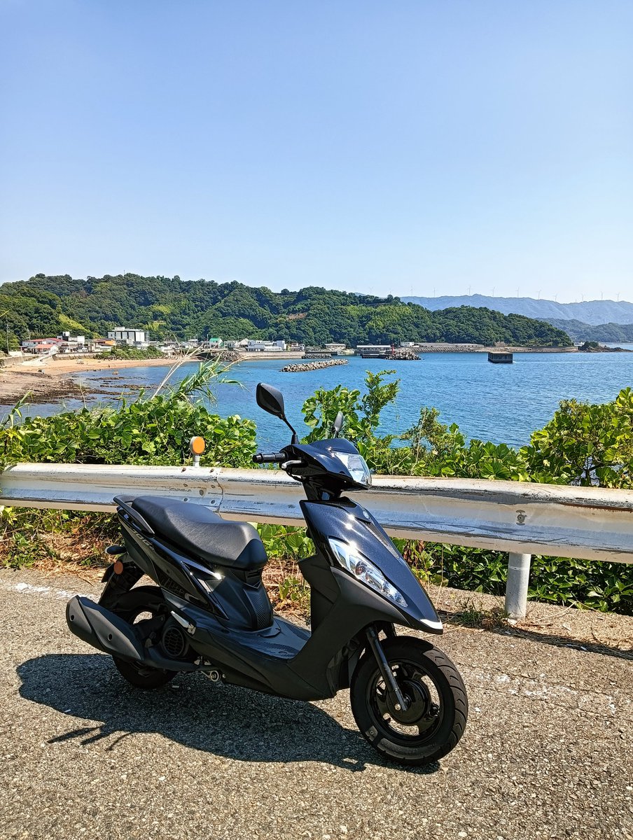 こんにちは☀
最近こんな便利なgearを手に入れてしまい、雨の日以外は車に乗らなくなってます😄
#ジョグ125
#スクーター