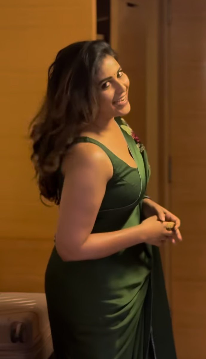 GulkSNNboAAzRH_?format=jpg&name=medium