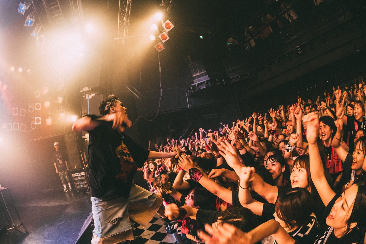 ⁡“BACK TO AGF” TOUR 2025
at 大分 DRUM Be-0
⁡
12公演目、大分！ソールドアウト！
沢山みんなに救われちゃったな、おかげでめちゃくちゃ楽しかった…本当にありがとう😭
⁡
ツアー開始の少し前、4月下旬に出演したジゴロックぶりの大分。