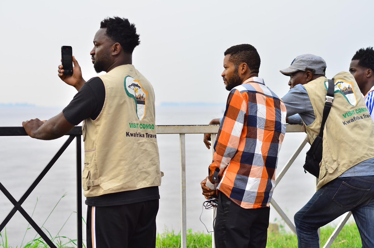 KwafrikaTravel's tweet image. 🌍🇨🇩 Proud moment for Kwafrika Travel! 💪 Our new guides completed intensive training &amp;amp; a fantastic Kinshasa familiarization trip with our senior guide Terrence Mwanza.✨ 
This training is part of our big 2025 vision!
#TourGuideTraining #CongoCulture #visitcongo #visitkinshasa