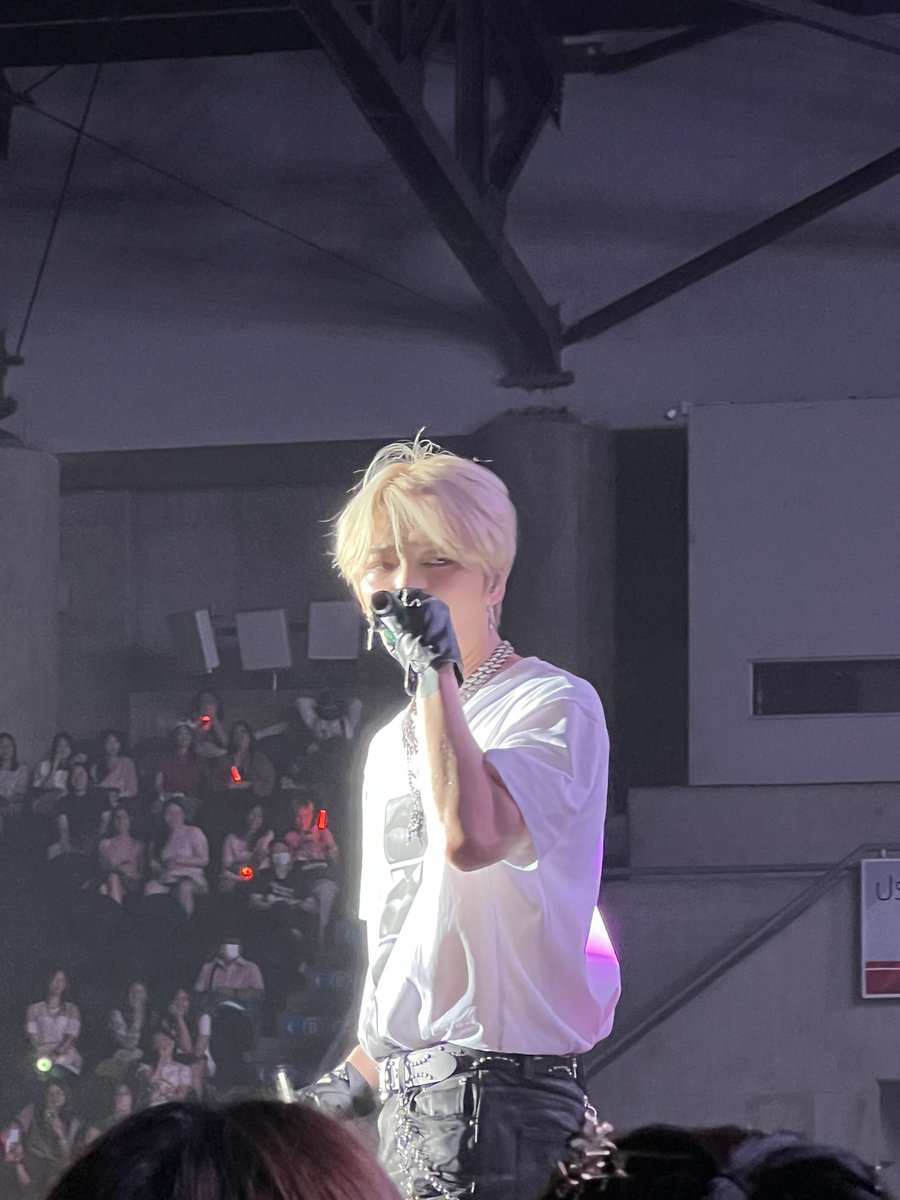 2112_pp's tweet photo. ชีวีน ชีเหวี่ยง ตั้งแต่ซาวน์เช็ค 🤣

#BeautyinChaosinBKK 
#2025beauty_in_chaos_in_bangkok
#KIMJAEJOONG https://t.co/EmaZU1TbFu