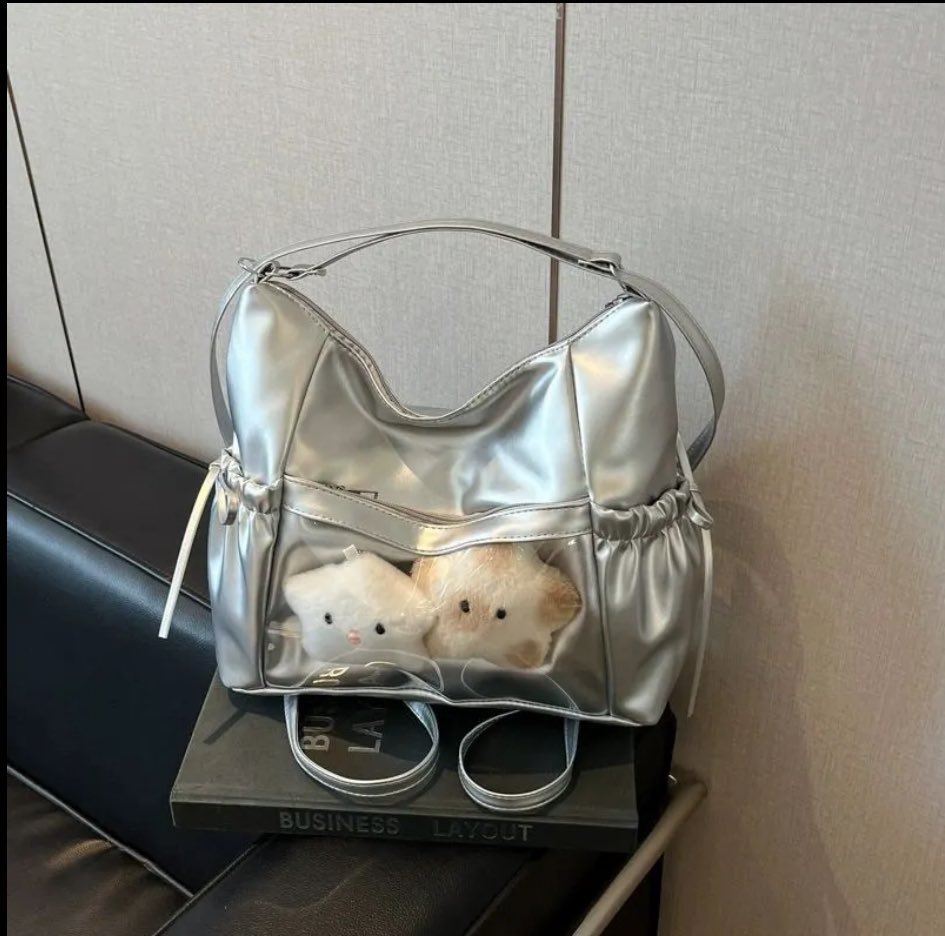 💗GIVEAWAY GIVEAWAY💗

1 winner of your chosen color bag from cn😻

— mbf me
— like &amp; rt
•ph only 
need to shoulder the isf and sf

-good luck 🍀 

Ends: July 3 (my birthday 🫶🏻)