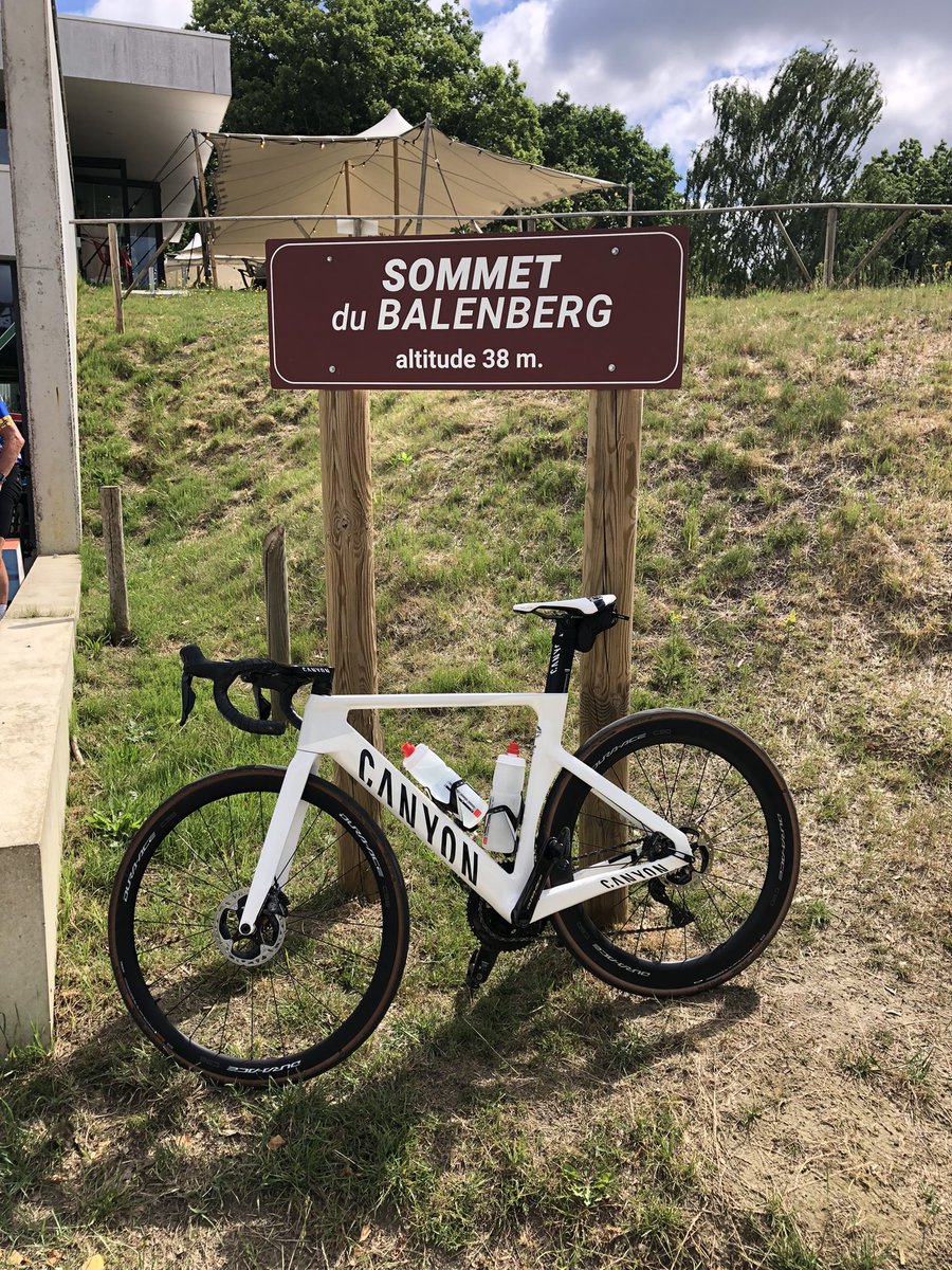 mikaogi's tweet photo. 🇧🇪BaalにあるSvenNysのサイクリングセンターへ自走で行ってきました。昨年の460kmの経験を活かして、無理をせず元気に帰って来れました！ https://t.co/5cOo8CE6yc