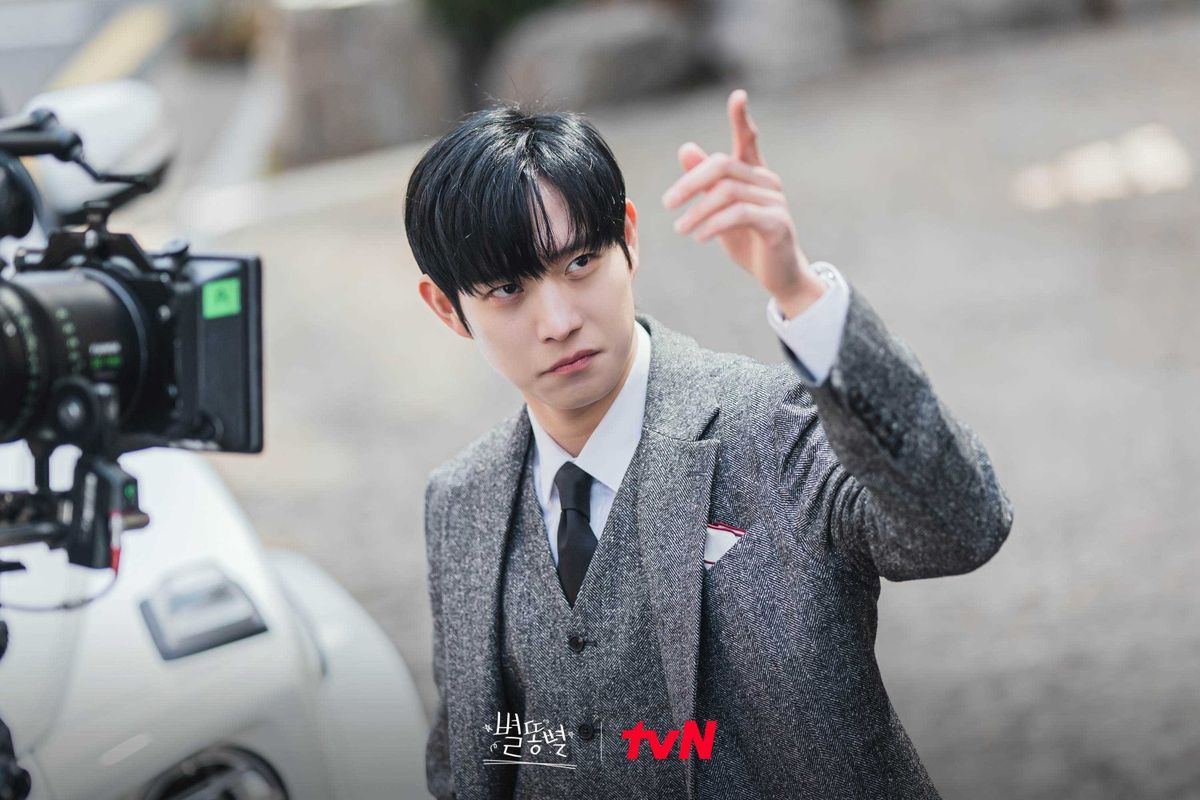 JJaeyumixx's tweet photo. #GongTaeSung #ShootingStars #KingLeeHeon #TheForbiddenMarriage #LordDoha #MoonInTheDay #KimJiWook #NoGainNoLove
#KimYoungDae https://t.co/BOZl6R98gV