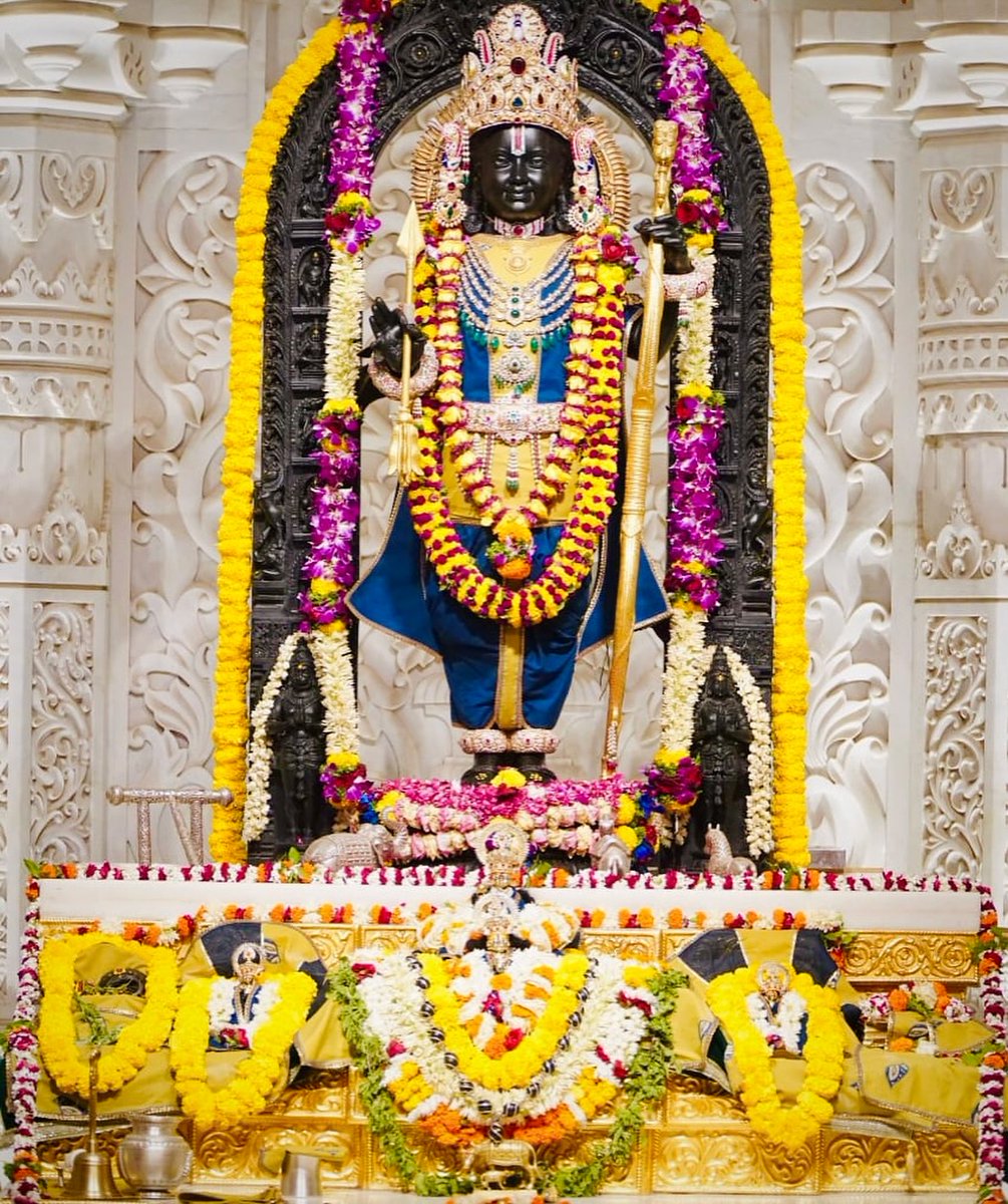 🌸 जहाँ आस्था है, वहीं प्रभु श्री राम हैं ❣️
🙏 सच्ची श्रद्धा ही राम तक पहुँचने का मार्ग है।
🚩 जय श्री राम 🚩
सुप्रभात 🌞