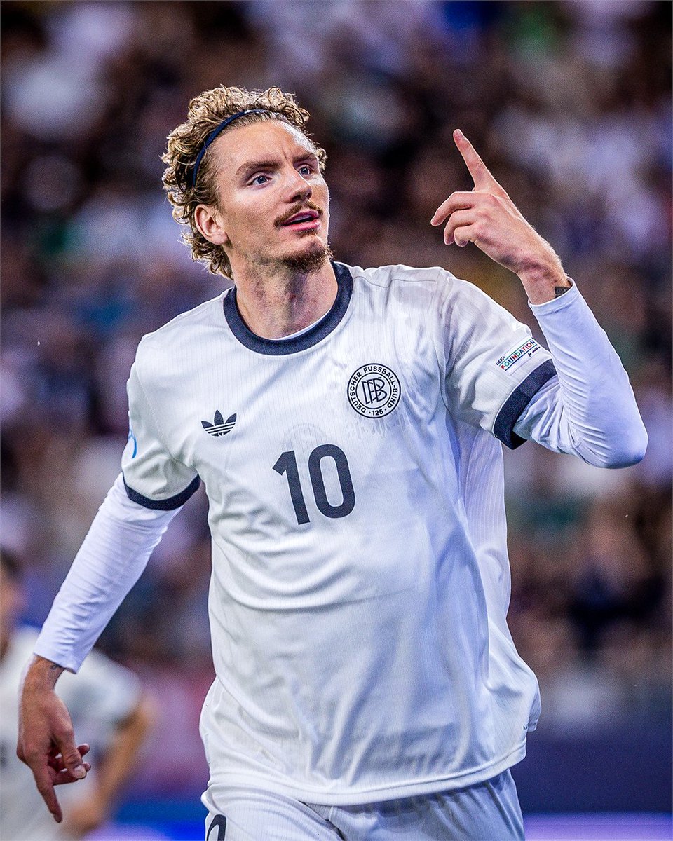 Extra Time Indonesia (@idextratime) on Twitter photo ๐จ BREAKING: Bayern Munich sedang menyiapkan tawaran pembuka kepada VfB Stuttgart untuk Nick Woltemade (FW/23/๐ฉ๐ช) setelah mencapai kesepakatan personal dengan sang pemain. โณ
๐ฐ: <a href="/FabrizioRomano/">Fabrizio Romano</a> ๐จ BREAKING: Bayern Munich sedang menyiapkan tawaran pembuka kepada VfB Stuttgart untuk Nick Woltemade (FW/23/๐ฉ๐ช) setelah mencapai kesepakatan personal dengan sang pemain. โณ
๐ฐ: <a href="/FabrizioRomano/">Fabrizio Romano</a>