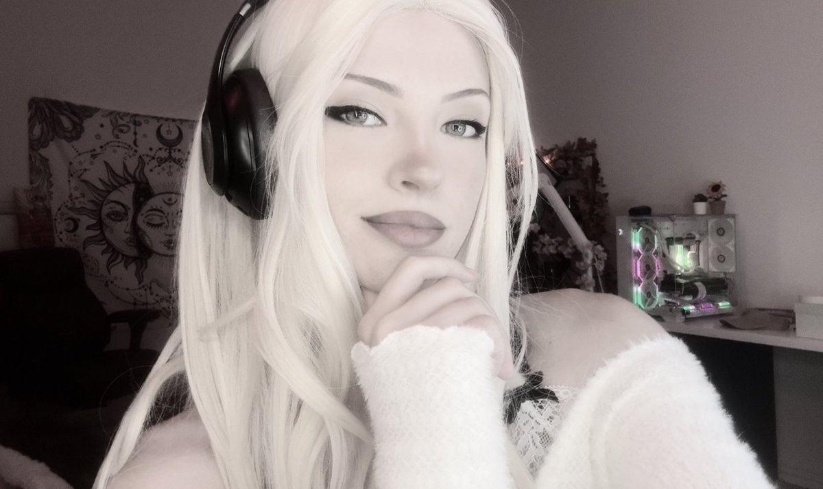 Good morning!! I’m so excited to plan my return stream! I’ll be Playing Alien: Isolation! I played it back on PlayStation when I was 14 and never finished it! 

Ive added some new sound bits and new channel point redemptions! I cant wait! Date is to be announced but I hope to see